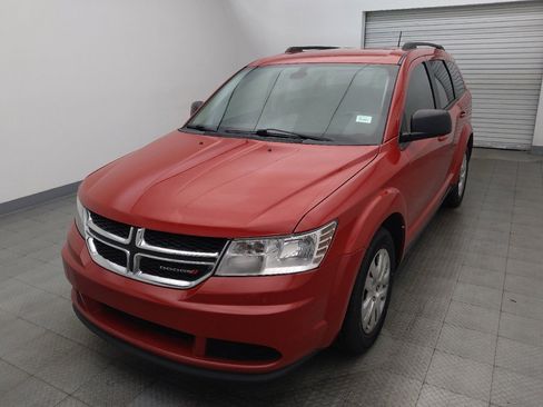 Used 2019 Dodge Journey SE FWD image 15