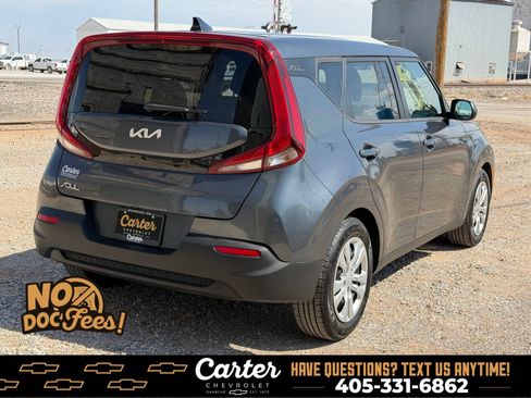 Used 2022 Kia Soul LX FWD image 12