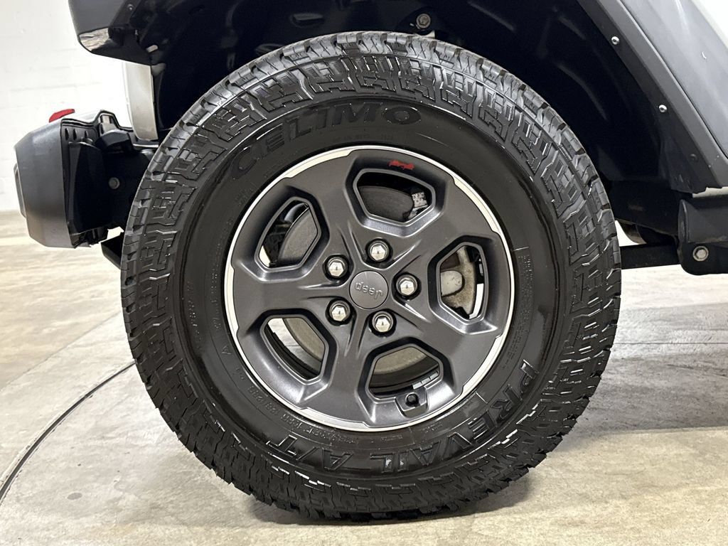 Used 2021 Jeep Gladiator Rubicon AWD/4WD image 26