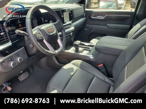 New 2025 GMC Sierra 1500 SLT w/ SLT Premium Plus Package image 18
