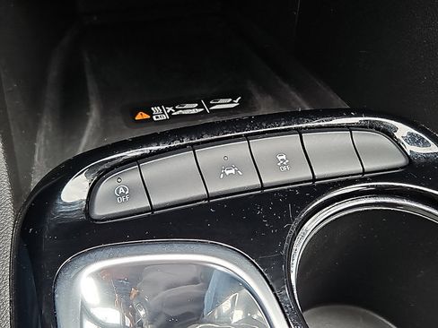 Used 2025 Buick Encore GX Avenir w/ Avenir Technology Package FWD image 23