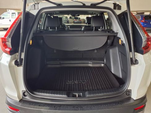 Used 2020 Honda CR-V Touring image 22