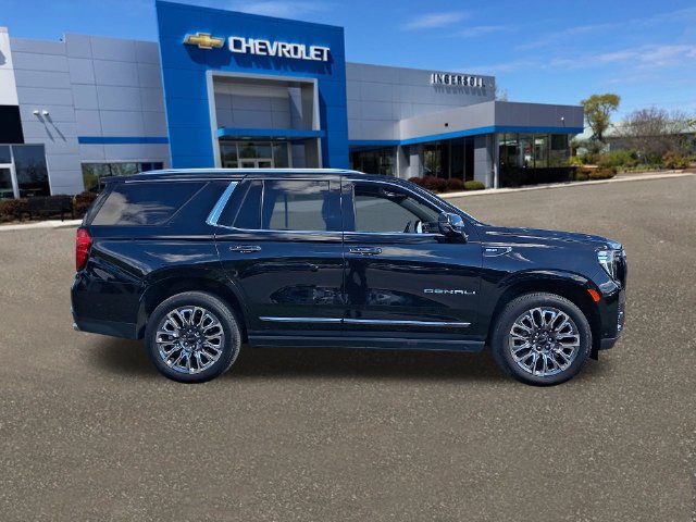 Used 2024 GMC Yukon Denali Ultimate AWD/4WD image 26