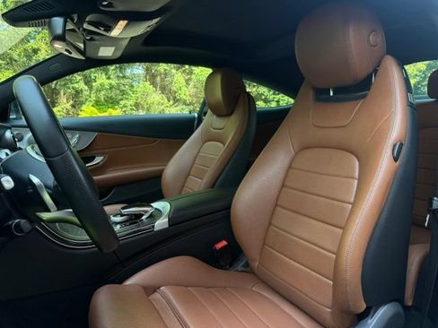 Used 2017 Mercedes-Benz C 300 Coupe image 9