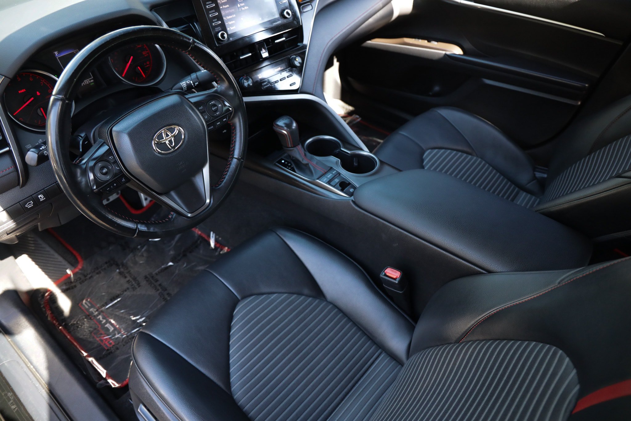 Used 2022 Toyota Camry TRD FWD image 6