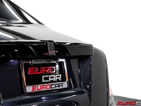 Used 2024 Rolls-Royce Phantom Sedan w/ The Phantom Package image 20