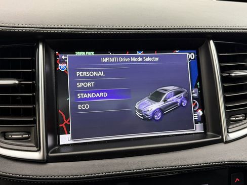 Used 2022 INFINITI QX55 Essential w/ Proassist Package image 29