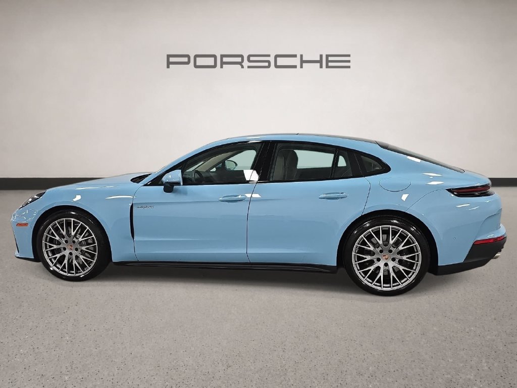 Certified 2026 Porsche Panamera 4 E-Hybrid AWD/4WD image 2