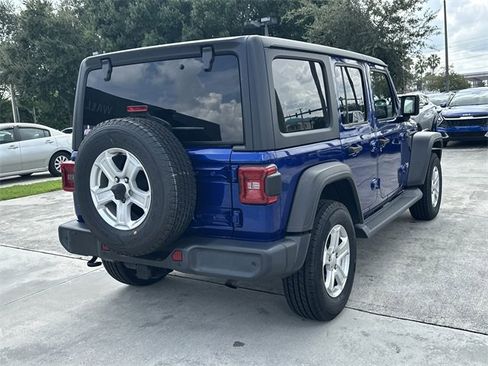 Used 2019 Jeep Wrangler Unlimited Sport S image 6