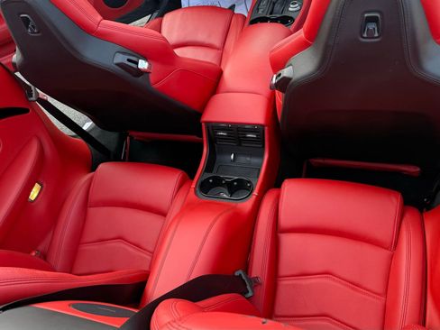 Used 2018 Maserati GranTurismo Sport image 25