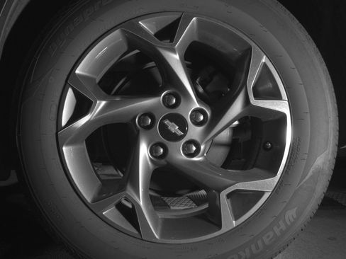 Used 2025 Chevrolet Trax LT image 14