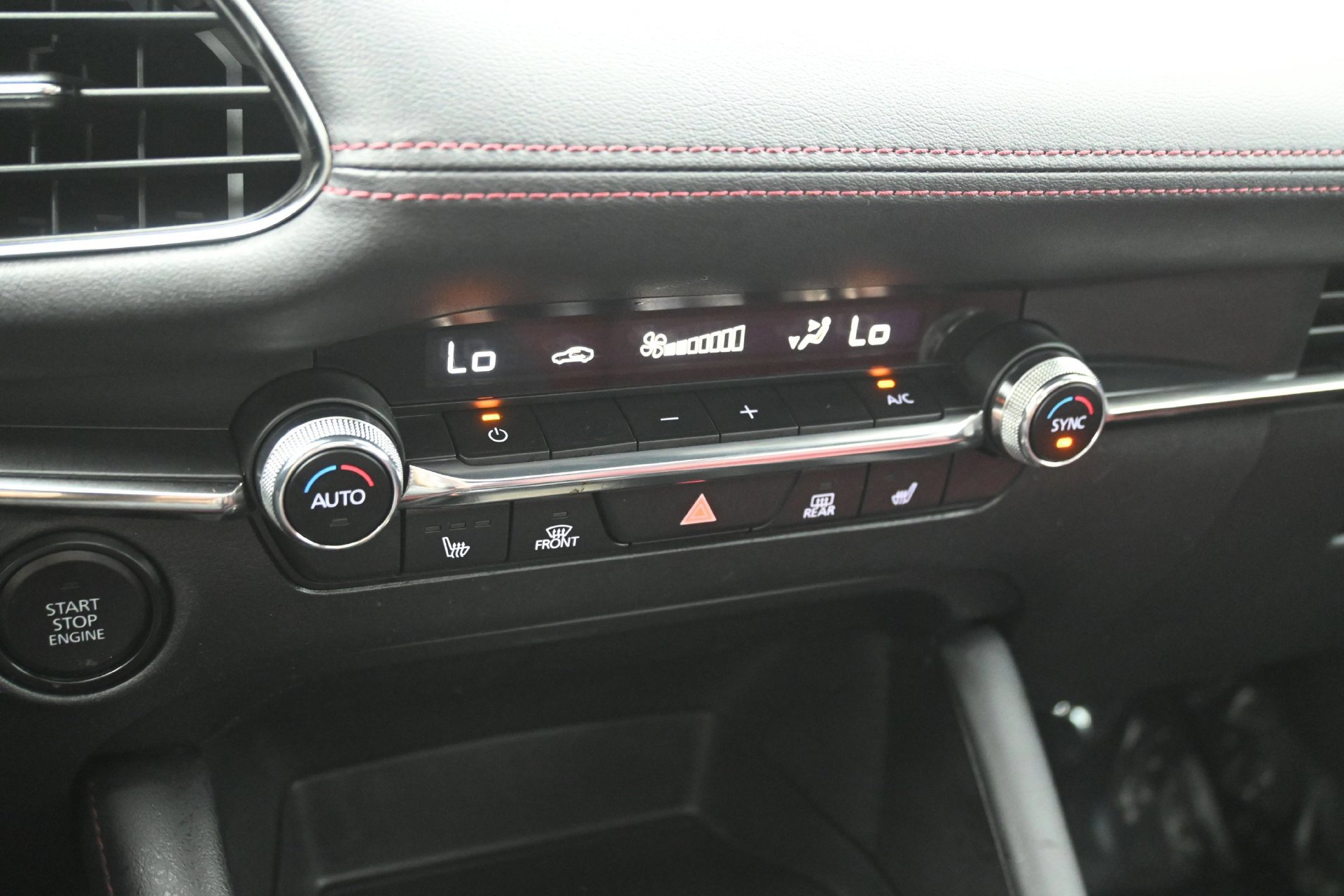 Used 2023 MAZDA MAZDA3 s AWD/4WD image 27