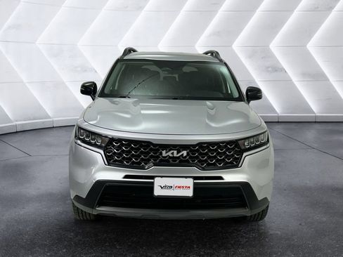 Used 2022 Kia Sorento S image 2