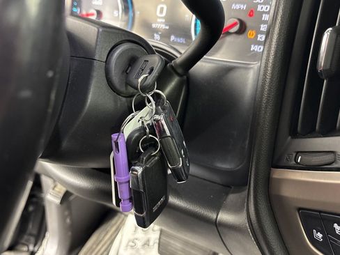 Used 2018 GMC Sierra 1500 Denali w/ Denali Ultimate Package image 28