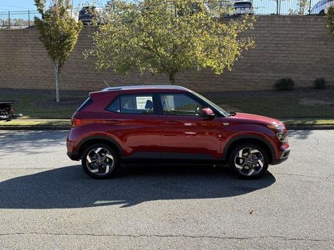 New 2026 Hyundai Venue SEL image 7