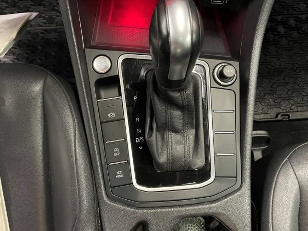 Used 2020 Volkswagen Jetta SEL FWD image 15