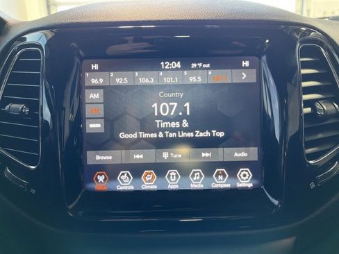 Used 2018 Jeep Compass Limited w/ Trailer Tow Group image 22