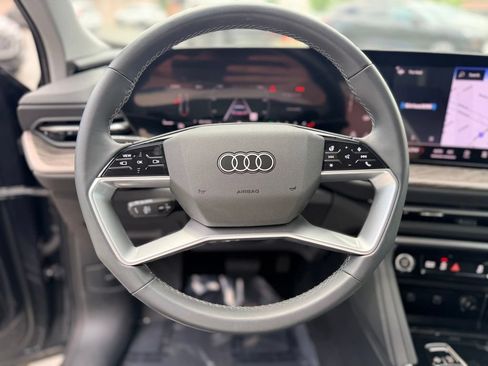 Used 2025 Audi Q5 Premium w/ Convenience Package AWD/4WD image 29