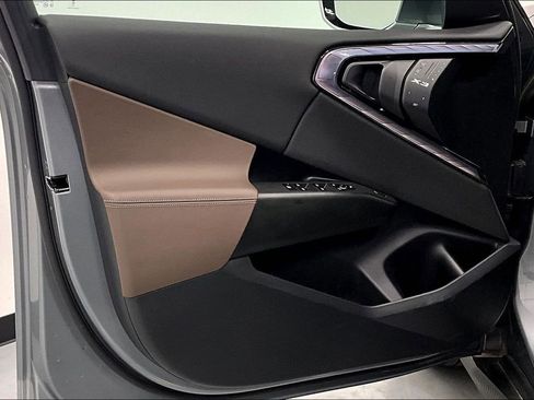 Used 2025 BMW X3 xDrive30i w/ Premium Package image 21