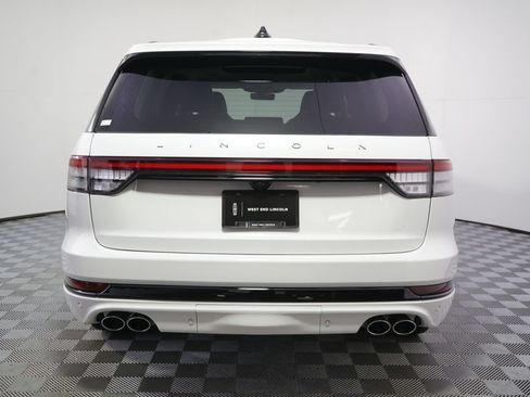 New 2026 Lincoln Aviator Reserve AWD/4WD image 5