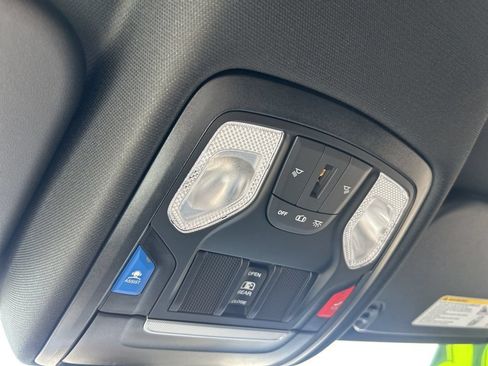 New 2026 RAM 1500 Express AWD/4WD image 26