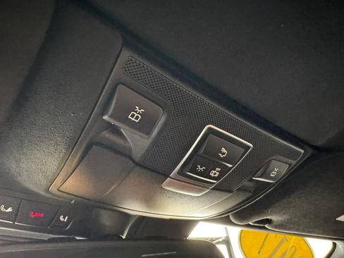 Used 2017 Mercedes-Benz S 550 Cabriolet image 45
