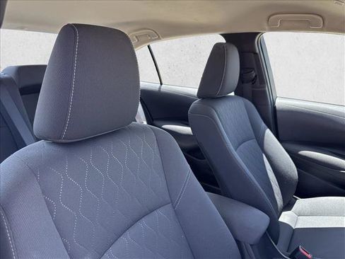 Used 2024 Toyota Corolla LE FWD image 15