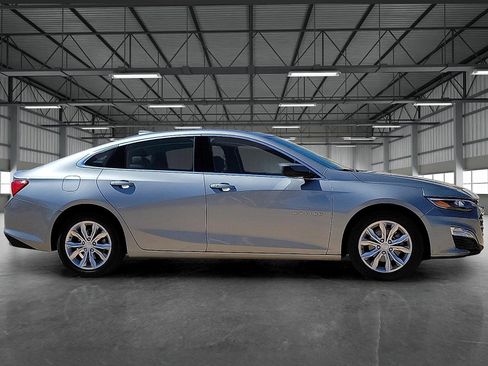 Used 2024 Chevrolet Malibu LT image 5