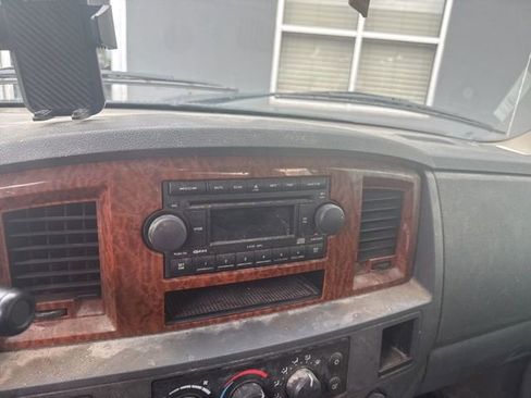 Used 2006 Dodge Ram 1500 Truck SLT w/ Quad Cab Big Horn Value Group image 2