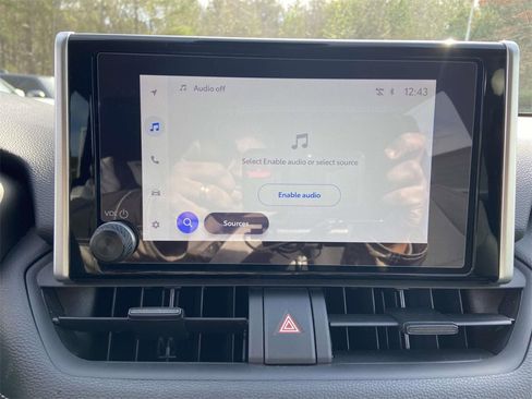 Used 2024 Toyota RAV4 LE image 21