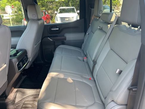 Used 2020 GMC Sierra 1500 SLT w/ SLT Premium Plus Package AWD/4WD image 11