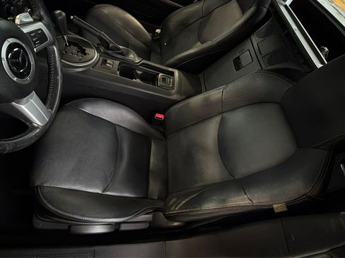 Used 2012 MAZDA MX-5 Miata Grand Touring w/ Premium Pkg image 10