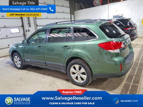 Used 2011 Subaru Outback 2.5i Limited w/ PWR Moonroof Pkg AWD/4WD image 3