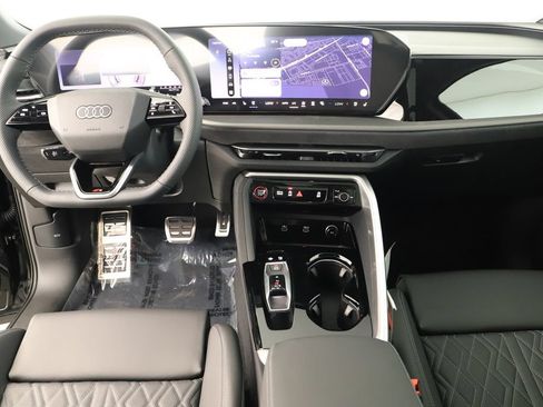 New 2026 Audi SQ5 Premium Plus AWD/4WD image 17