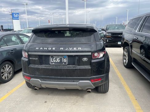 Used 2015 Land Rover Range Rover Evoque Pure Premium AWD/4WD image 5