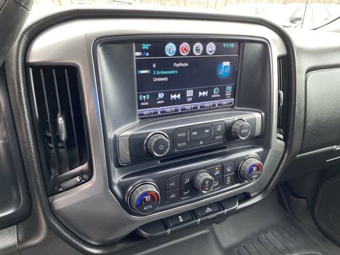 Used 2017 Chevrolet Silverado 1500 LT w/ All Star Edition AWD/4WD image 30