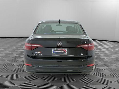 Used 2024 Volkswagen Jetta S FWD image 4