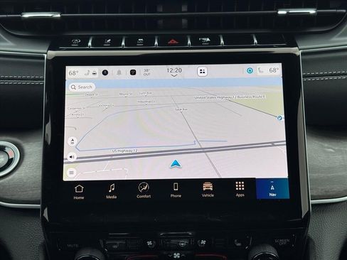 New 2025 Jeep Grand Cherokee L Limited w/ Luxury Tech Group II image 17