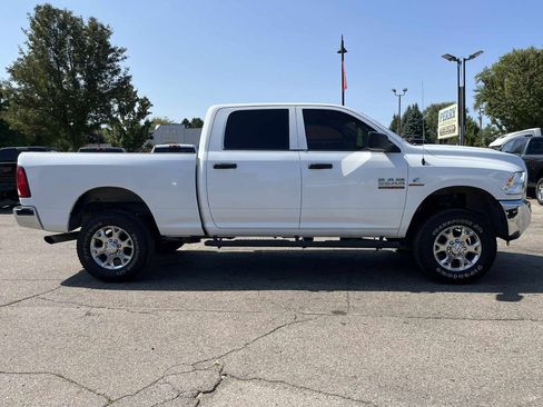 Used 2018 RAM 2500 Tradesman w/ Chrome Appearance Group image 5