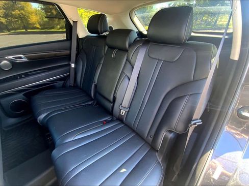 Used 2021 Genesis GV80 2.5T w/ Advanced Package 03 image 22