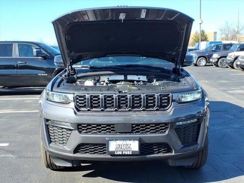 New 2026 Jeep Grand Cherokee L Limited w/ Limited Altitude Package image 22