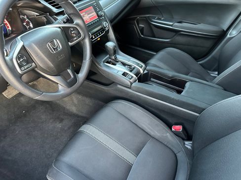 Used 2017 Honda Civic LX image 9