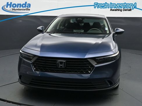 Used 2023 Honda Accord EX image 3