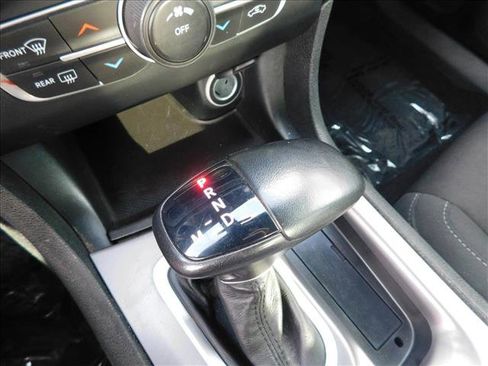 Used 2023 Dodge Charger SXT image 10