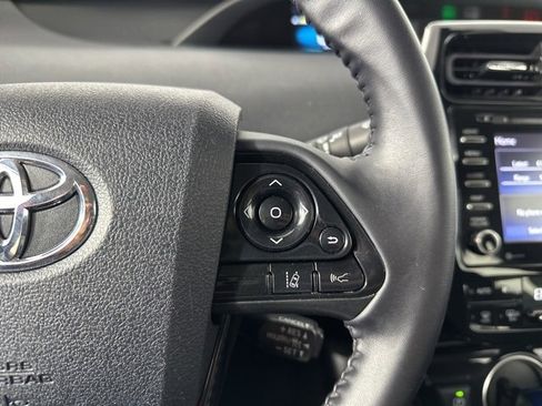 Used 2020 Toyota Prius Prime LE image 16