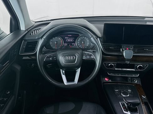 Used 2020 Audi Q5 2.0T Premium image 18