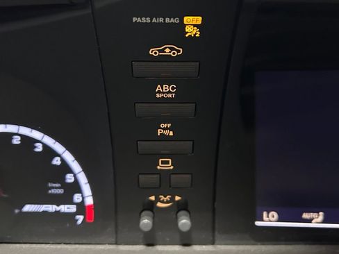 Used 2013 Mercedes-Benz S 63 AMG image 19