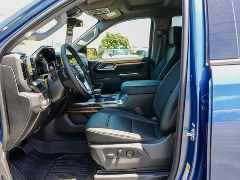 New 2026 GMC Sierra 1500 Elevation w/ Elevation Premium Package AWD/4WD image 13