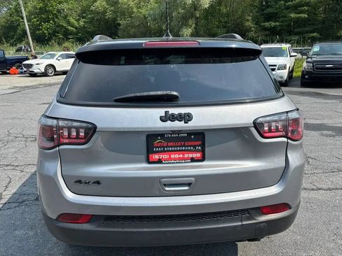Used 2019 Jeep Compass Latitude AWD/4WD image 6