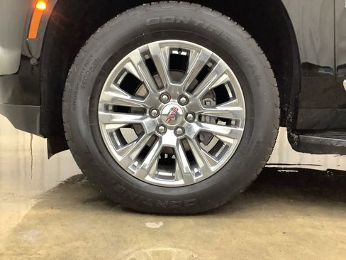 Used 2025 GMC Yukon Denali image 29